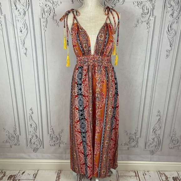 Karina Bohemian Backless Tassel Maxi Dress - Picture 7 of 9